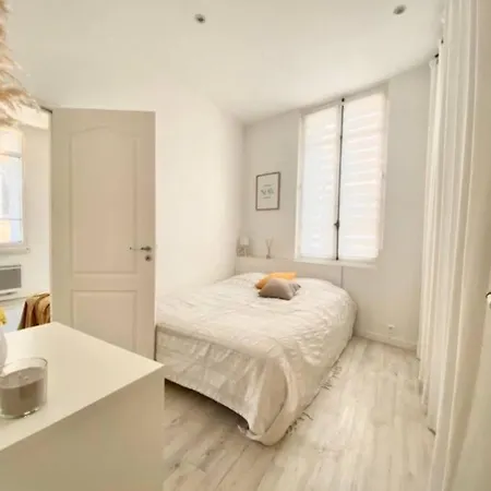 Joli Au Calme A 10 Min A Pied Des Marches Et Des Plages * 戛纳